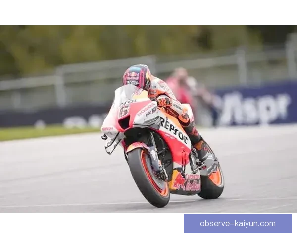 MotoGP赛季激战升级车队策略与冠军之争全面解析最新动态深度 MotoGP赛季激战升级车队策略与冠军之争全面解析最新动态深度