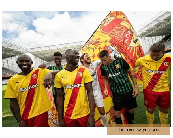 洛里昂俱乐部百年征程与法甲荣耀复兴之路探秘球迷文化传承发展全景解析 洛里昂俱乐部百年征程与法甲荣耀复兴之路探秘球迷文化传承发展全景解析