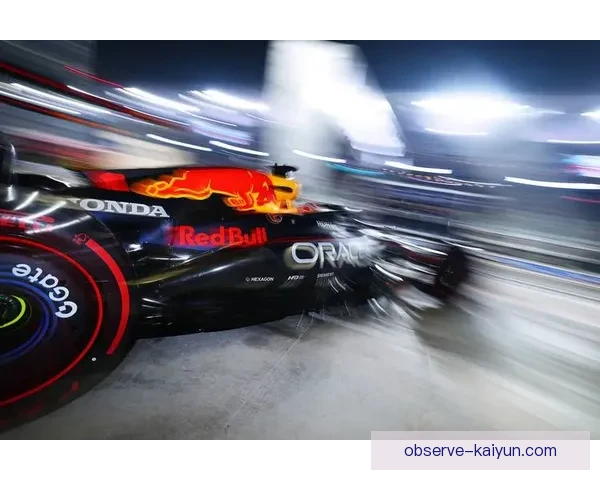 F1赛季变局：新车设计与车队策略如何影响冠军争夺战
