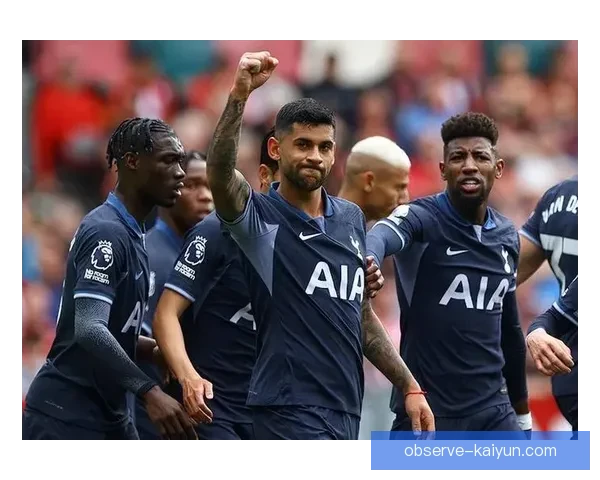 西汉姆联新赛季目标明确 强化阵容提升竞争力 力争英超前六名