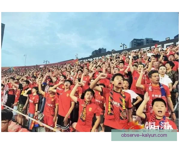 重庆超级联赛最新比分揭晓 争冠形势更加紧张 激烈角逐引发球迷热议
